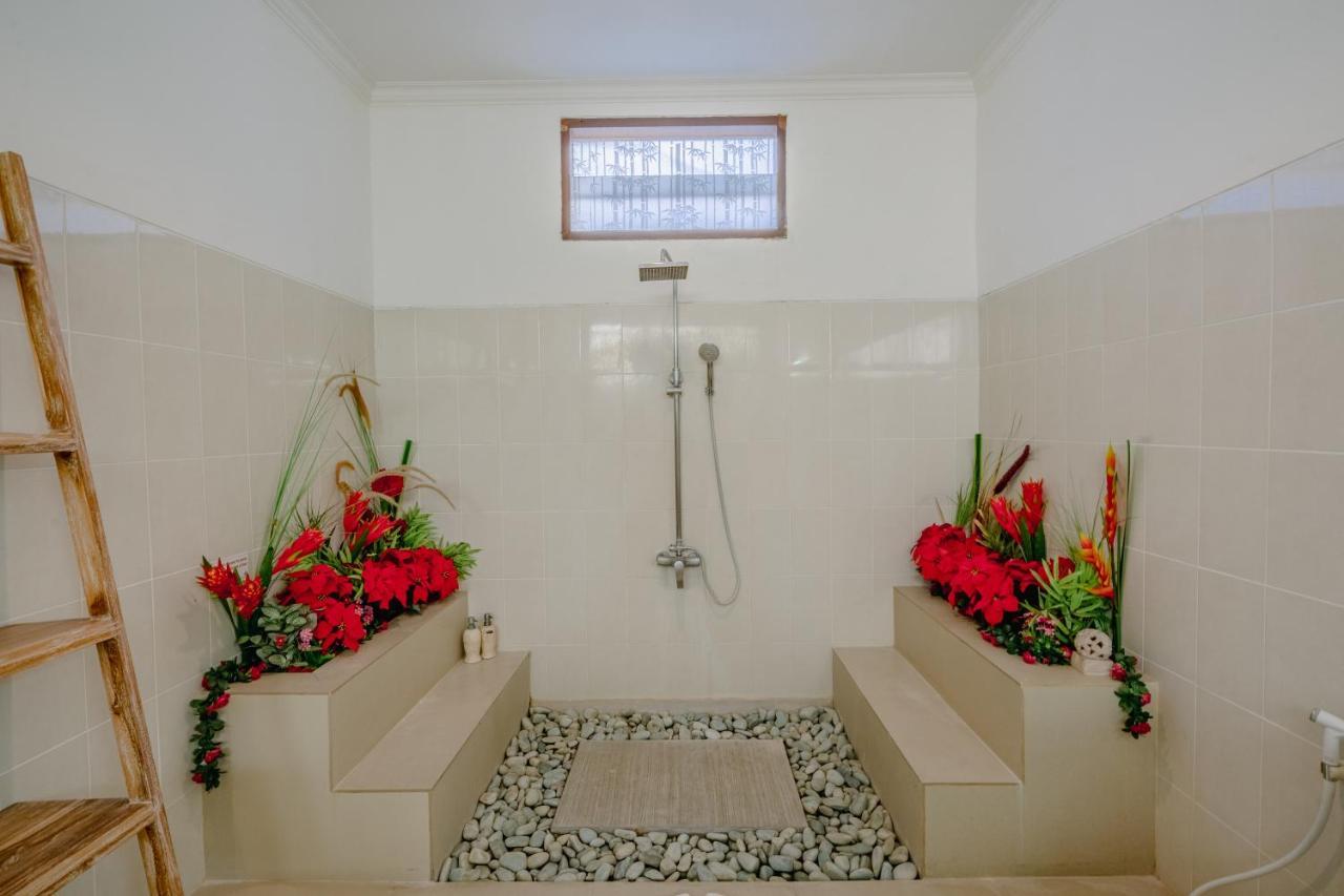 Villa Alleira Seminyak By Best Deals Asia Hospitality ภายนอก รูปภาพ