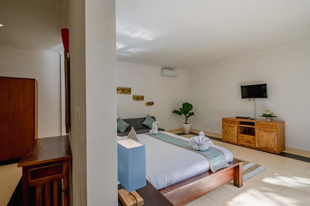 Villa Alleira Seminyak By Best Deals Asia Hospitality ภายนอก รูปภาพ