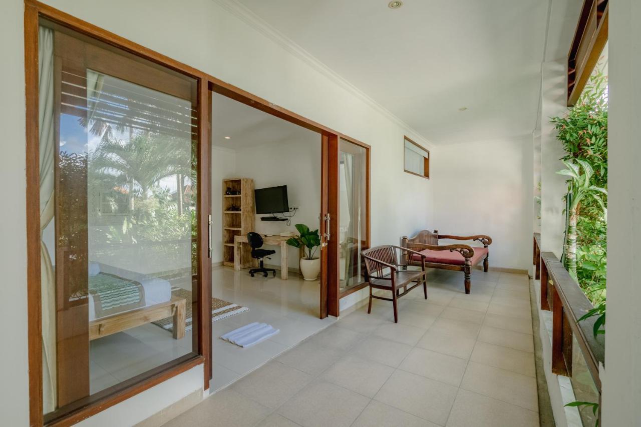Villa Alleira Seminyak By Best Deals Asia Hospitality ภายนอก รูปภาพ