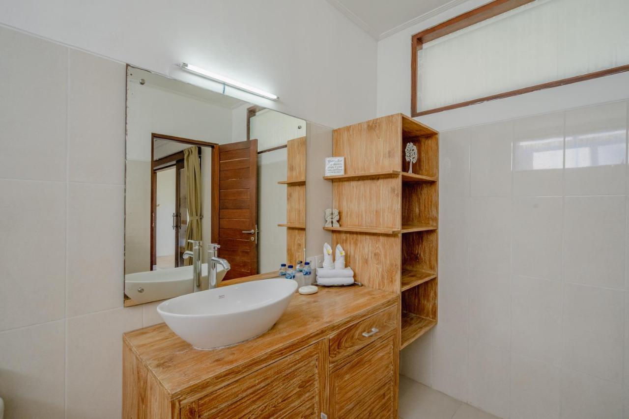 Villa Alleira Seminyak By Best Deals Asia Hospitality ภายนอก รูปภาพ