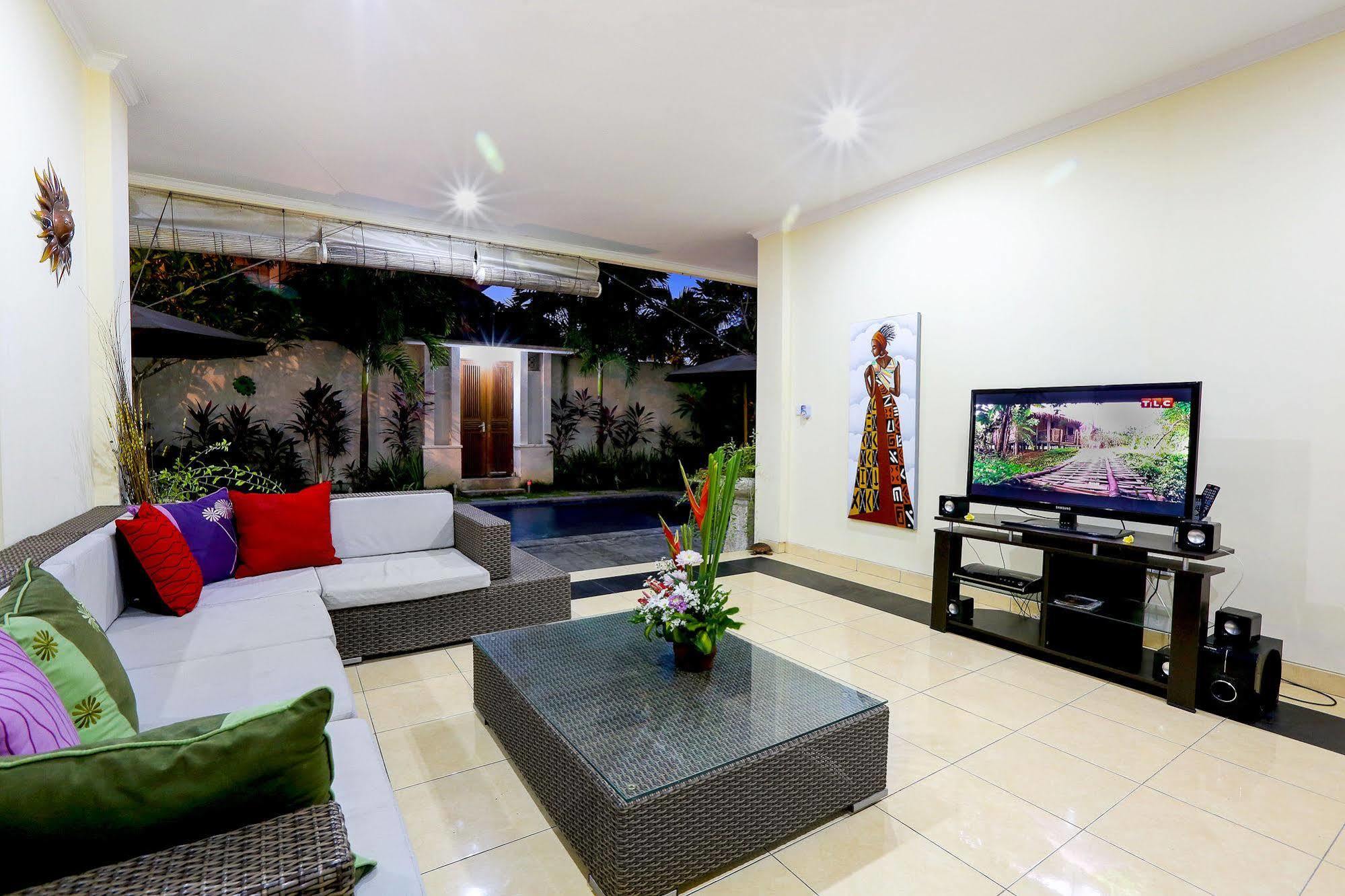 Villa Alleira Seminyak By Best Deals Asia Hospitality ภายนอก รูปภาพ